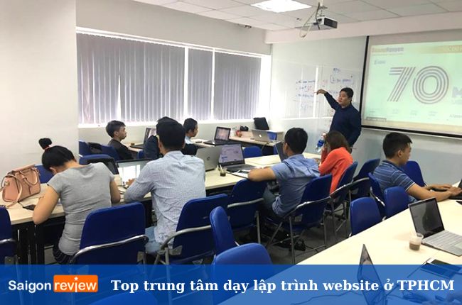 Trung tâm đào tạo Hoàng Nguyễn Academy