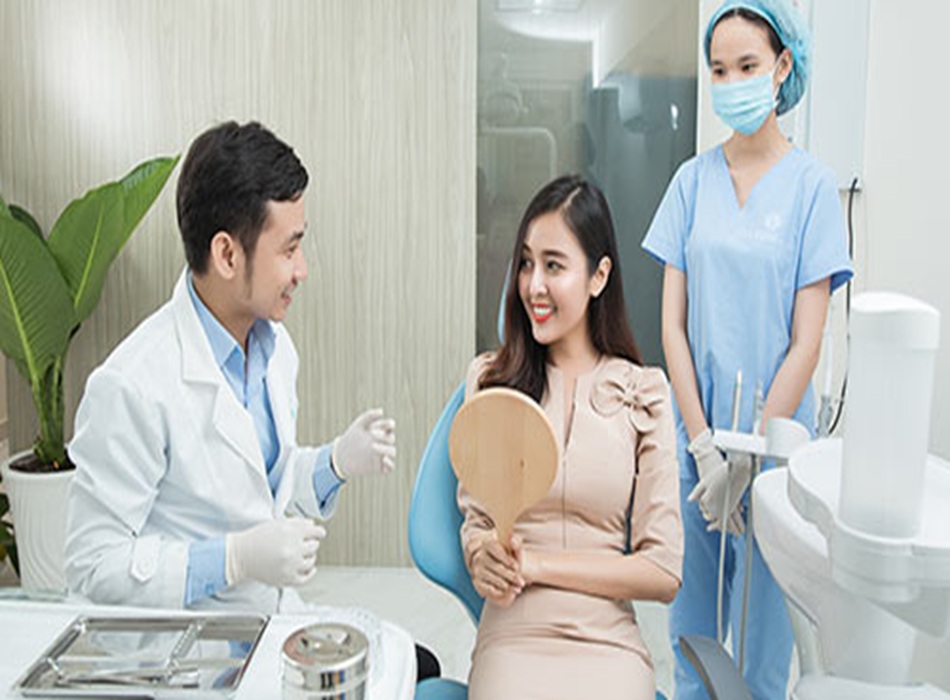 Răng trắng bóng, tự nhiên, thiết kế form chuẩn xác từng milimet