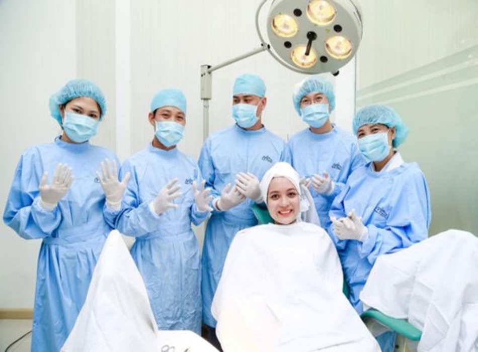 Bác sĩ giàu kinh nghiệm trong lĩnh vực nha khoa
