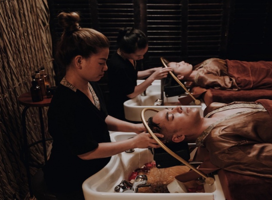 Nhân viên tay nghề cao, tận tâm