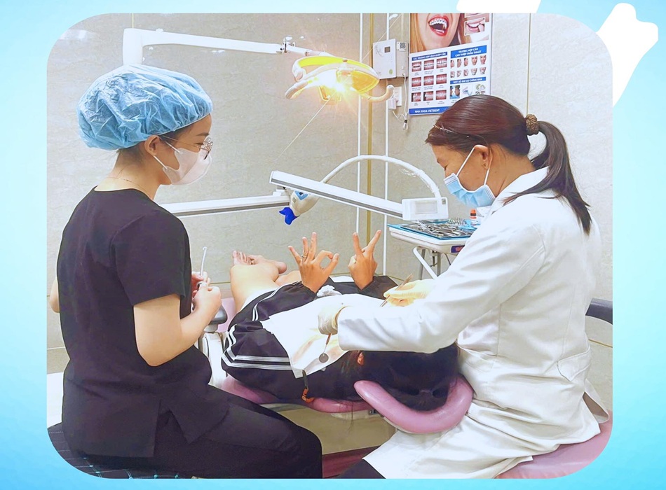 Đội ngũ bác sĩ chuyên sâu về chỉnh nha thực hiện trực tiếp lên kế hoạch điều trị