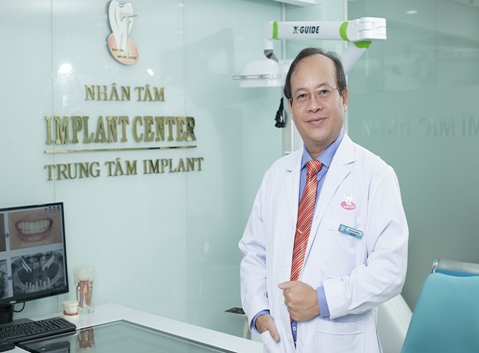 Tiến sĩ, Bác sĩ Võ Văn Nhân – Chuyên gia Răng - Hàm - Mặt hàng đầu tại TP.HCM