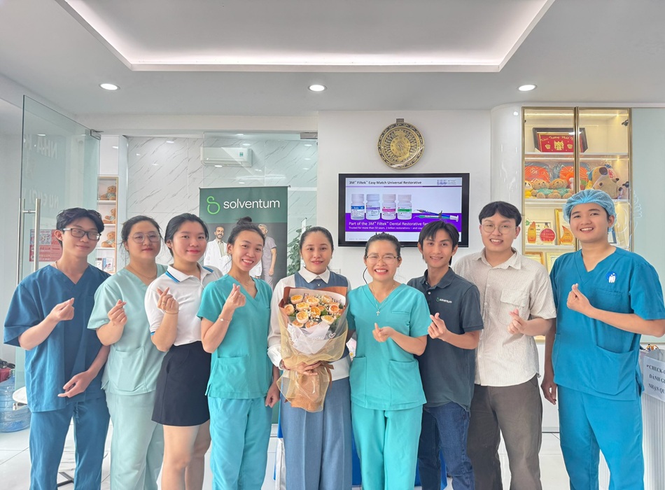 Đội ngũ bác sĩ tại Nụ Cười Việt Q8 là những chuyên gia giàu kinh nghiệm