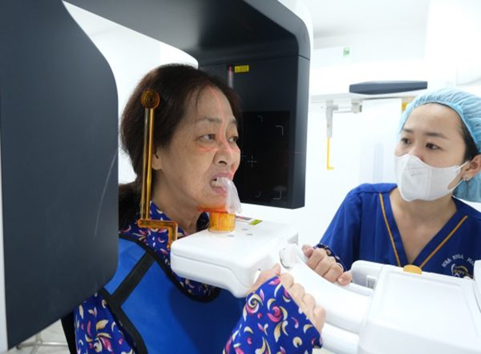 Dịch vụ cấy ghép Implant là thế mạnh nổi bật của Nha khoa Happy