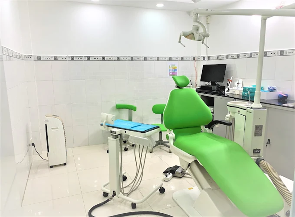 Thiết bị hiện đại hỗ trợ điều trị hiệu quả